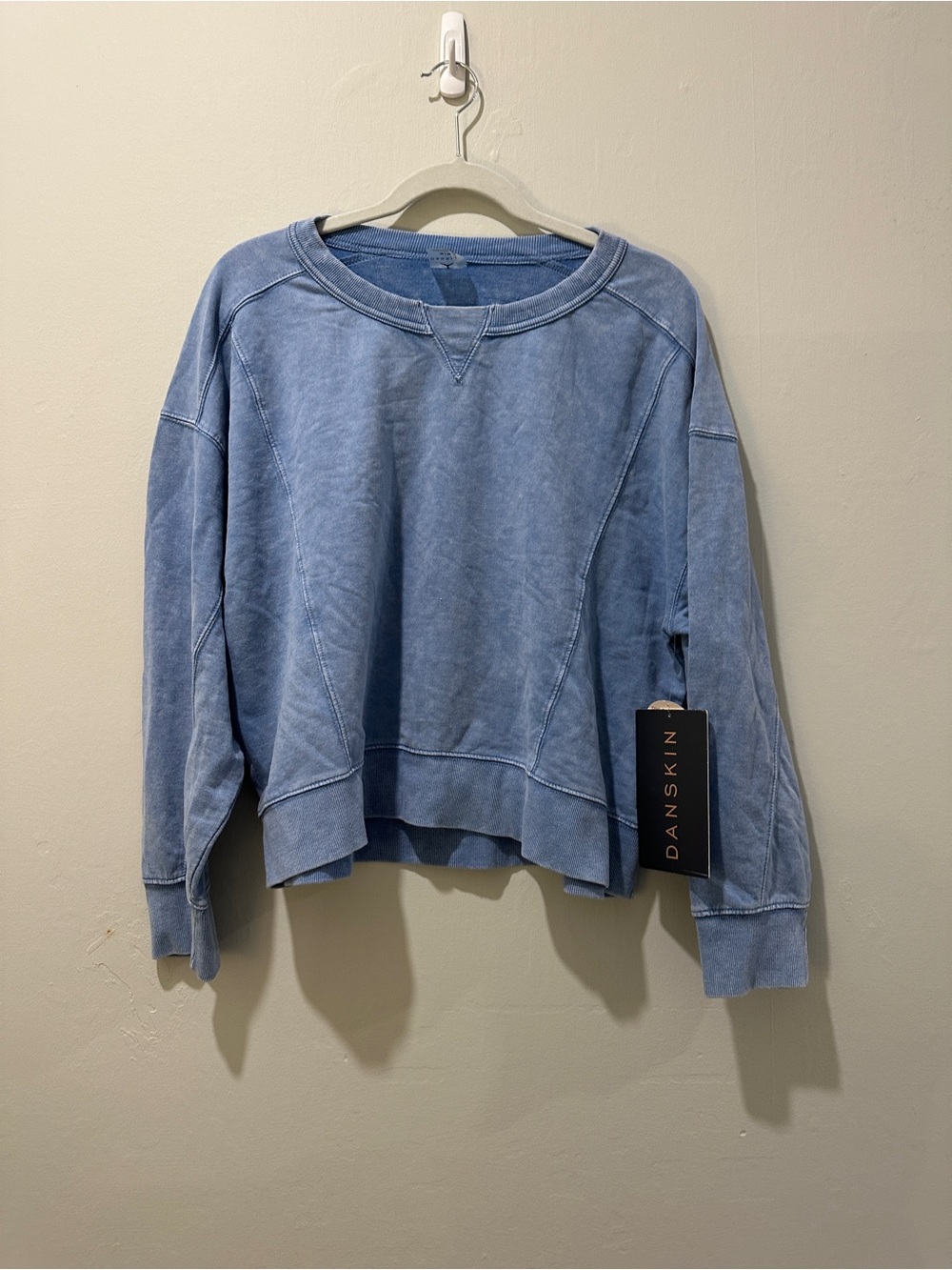 Danskin Light Blue Cropped Pullover Sweatshirt, NWT